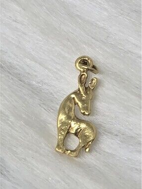 14k Gold Deer Charm Antelope Fawn Figural Animal Pendant